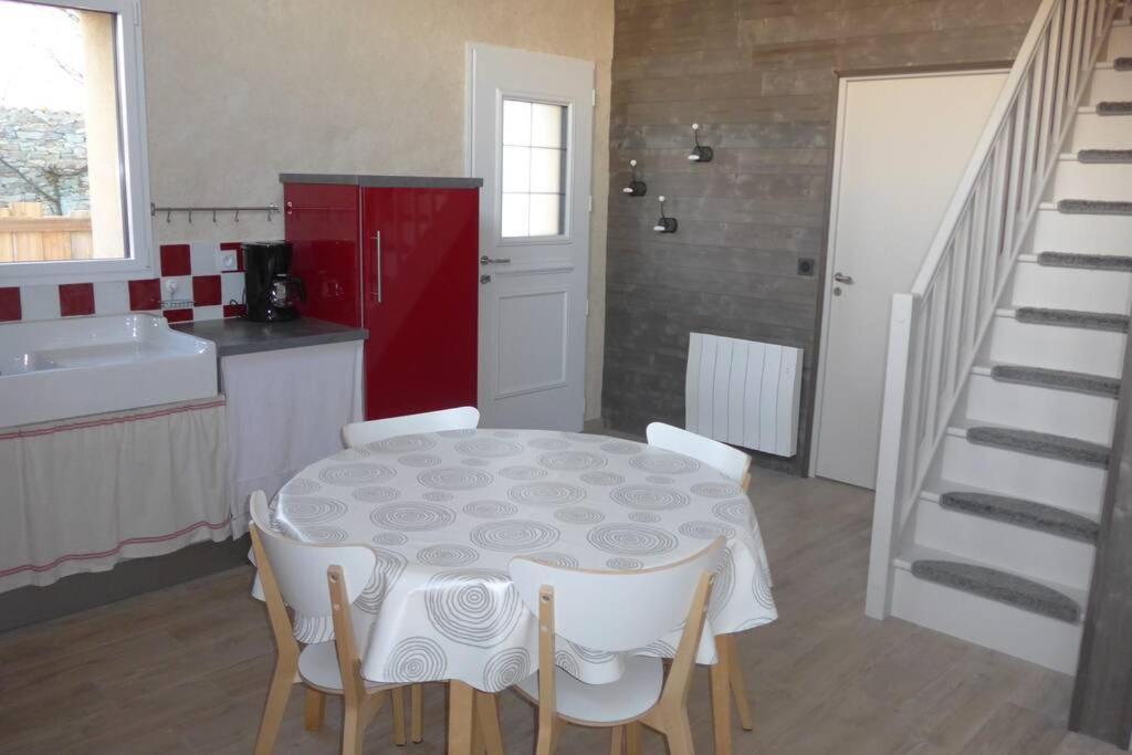 Gite Rural 3 Etoiles, 4 Pers Puy Du Fou Vendee ,Montaigu Clisson La Boissiere-de-Montaigu Bagian luar foto